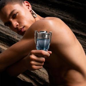 Invictus Eau de Toilette 100ML Invictus il suo profumo è quello della vittoria.